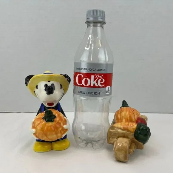 Homegrown Mickey Salt & Pepper Set Thanksgiving Fall Harvest Rare Treasure Craft - Picture 2 of 6